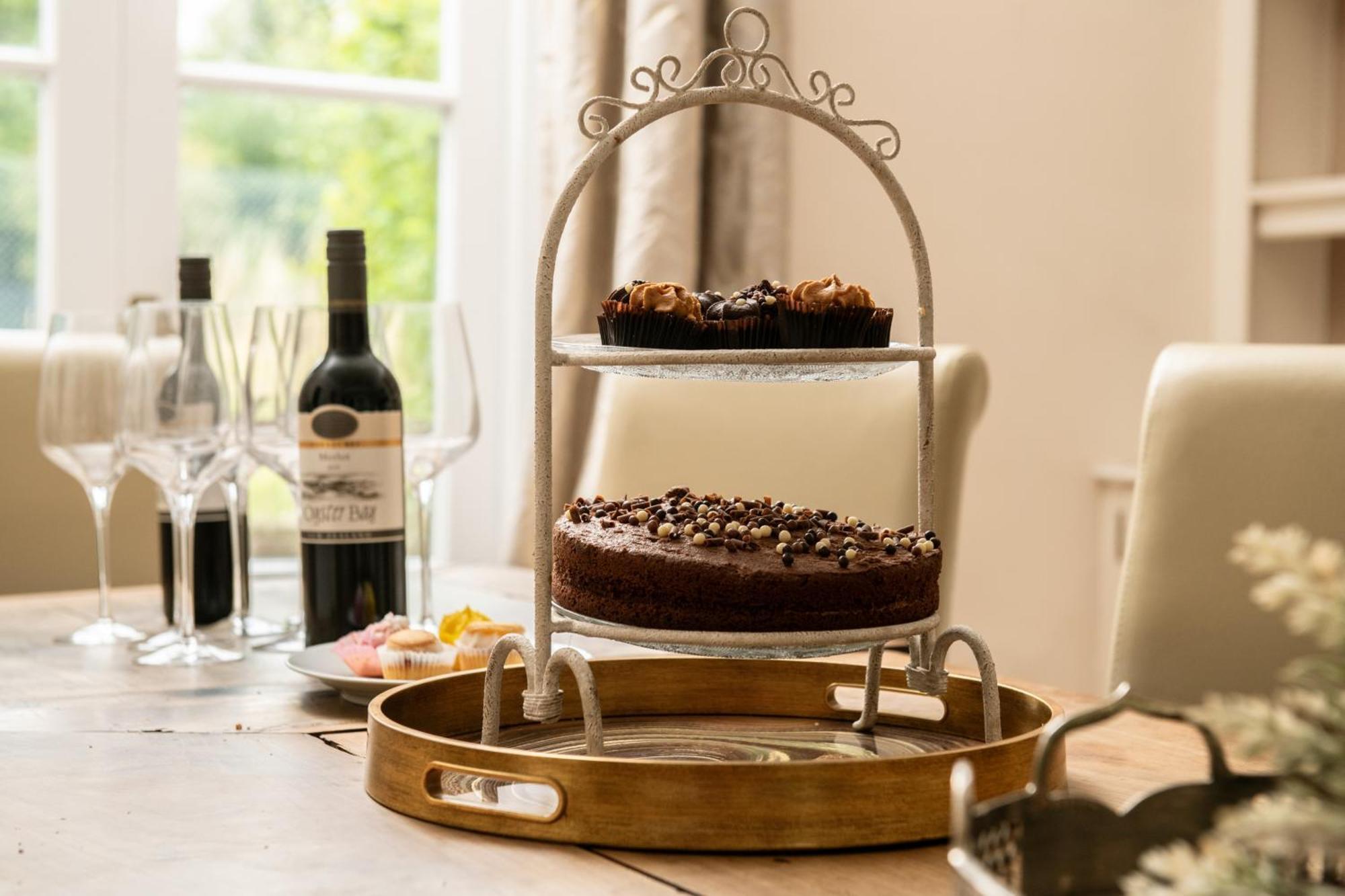 ブランドフォード・フォーラム Downwood Vineyard Manor In Idyllic Countrysideヴィラ エクステリア 写真